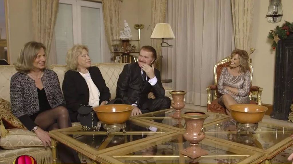 María Teresa Campos subasta sus muebles: sabemos cuánto han pagado por sus pertenencias