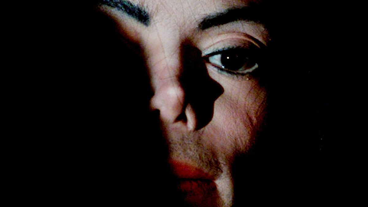 Michael Jackson y la sombra de la pederastia: resurge el debate y retiran canciones suyas en la radio