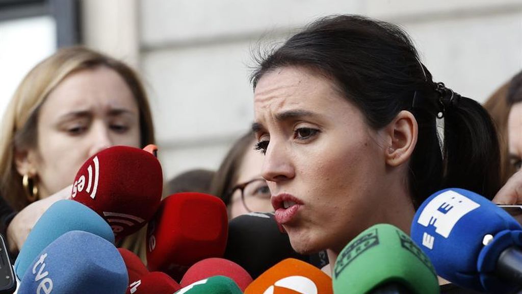 Podemos llevará la implantación de una asignatura de feminismo en su programa electoral