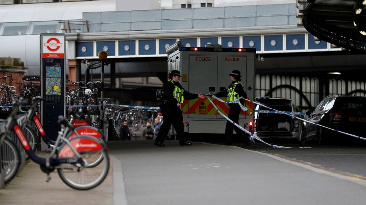 Investigación por terrorismo en Londres tras tres amenazas de bomba
