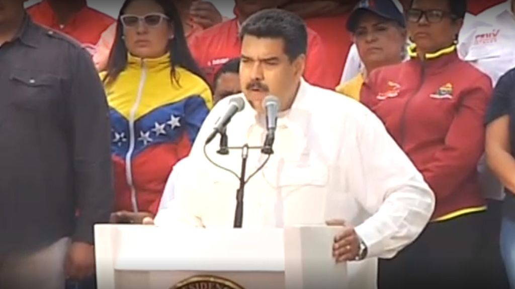 Maduro acusa a EEUU y a la oposición de ser los autores del apagón que sufre el país