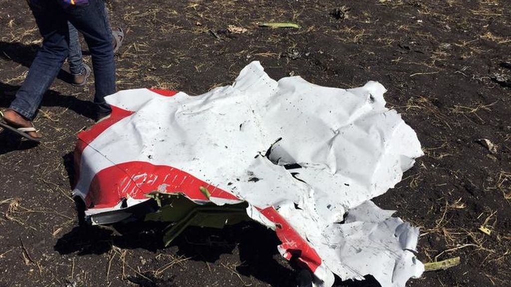 El accidente aéreo en Etiopía, en imágenes