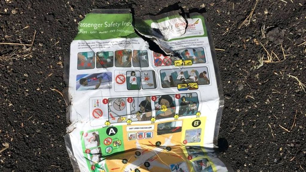 Restos del accidente aéreo de Etiopía