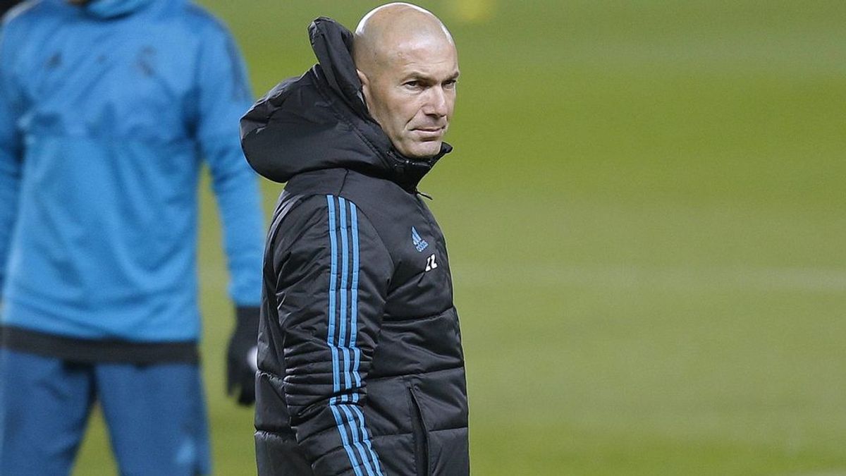 ¿Es Zidane la solución a la crisis del Real Madrid?