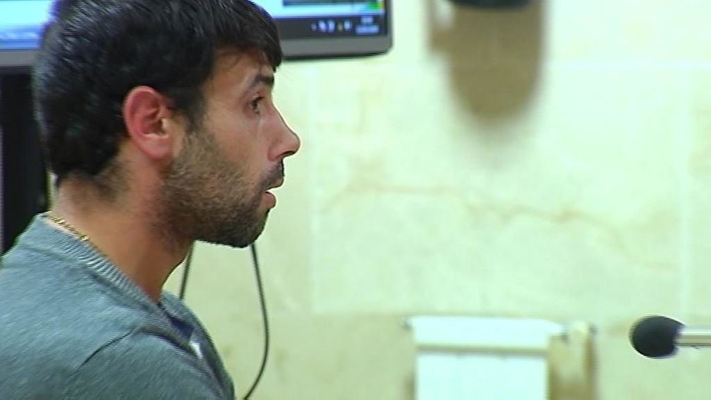 Piden 15 años de prisión para un presunto pirómano gallego por los incendios de 2013