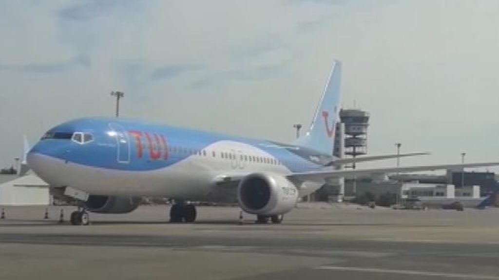 Un Boeing 737 Max, inmovilizado en el aeropuerto de Alicante por el veto de la UE