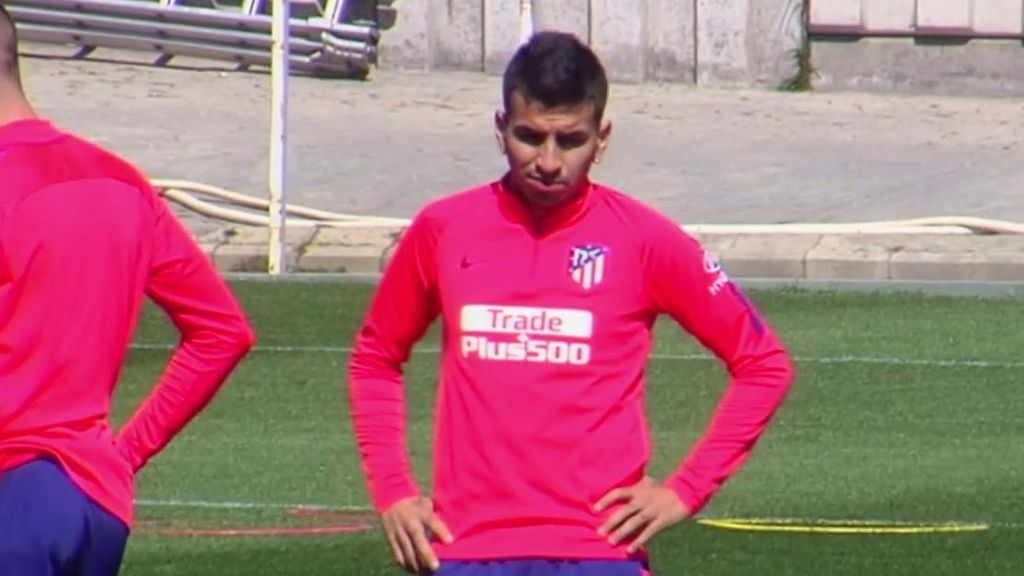Caras largas entre los jugadores del Atlético en su vuelta al trabajo