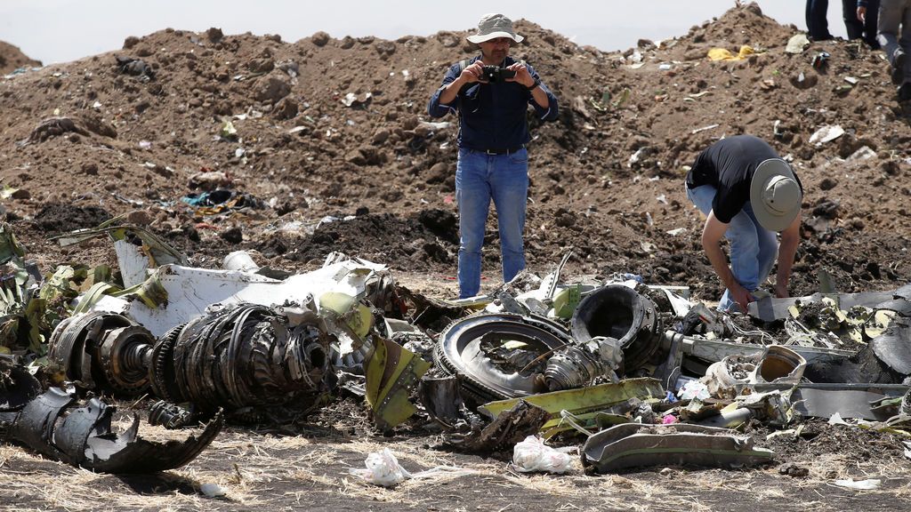 Los investigadorers escuchan los mensajes de pánico del capitán del Boeing 737 pidiendo pista urgente