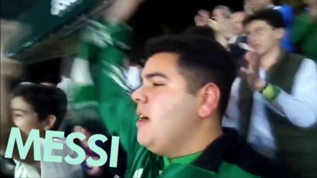 El vídeo viral de un bético coreando el nombre de Messi en el Benito Villamarín tras marcarle tres goles a su equipo