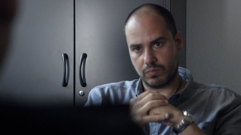 Fernando, policía (UDYCO): "El 99,9% de los sicarios que se ofrecen en la red son estafas"