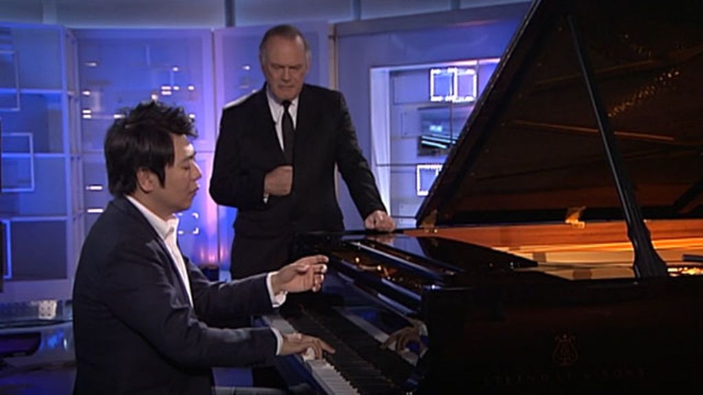 Lang Lang, la estrella del piano, vuelve a los escenarios en Informativos Telecinco y deslumbra