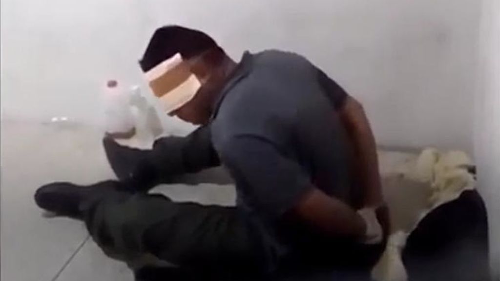 Un vídeo muestra supuestas torturas en una cárcel venezolana