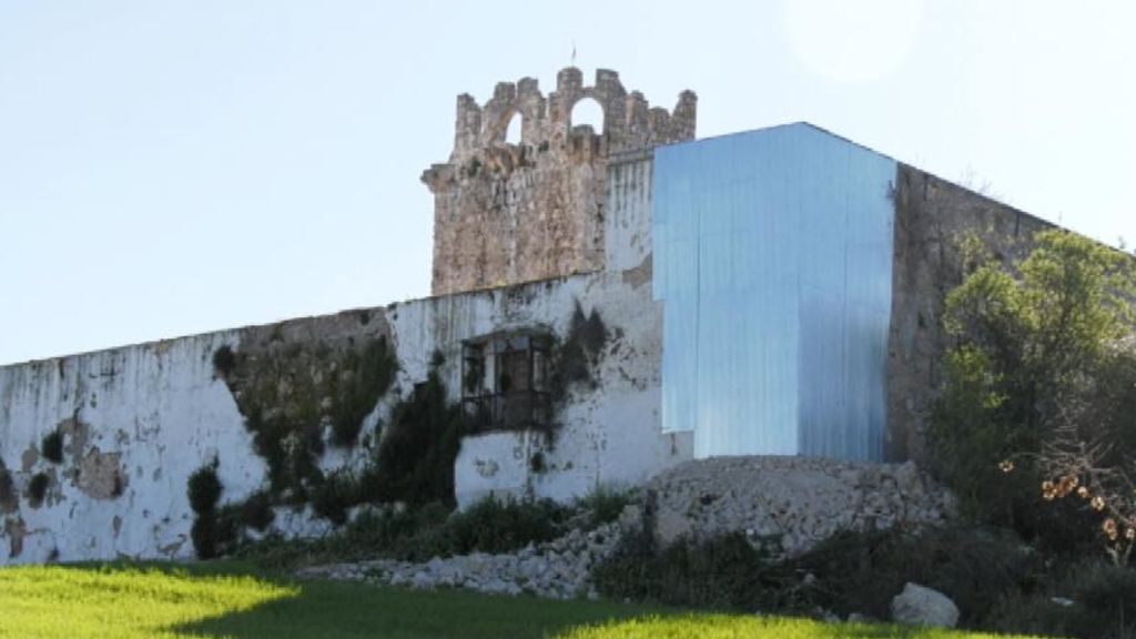 Restaurar un castillo medieval con chapas de acero galvanizado