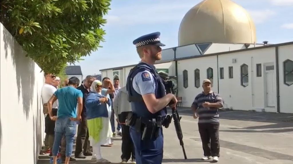 La mezquita de Al Noor reabre sus puertas una semana después del atentado