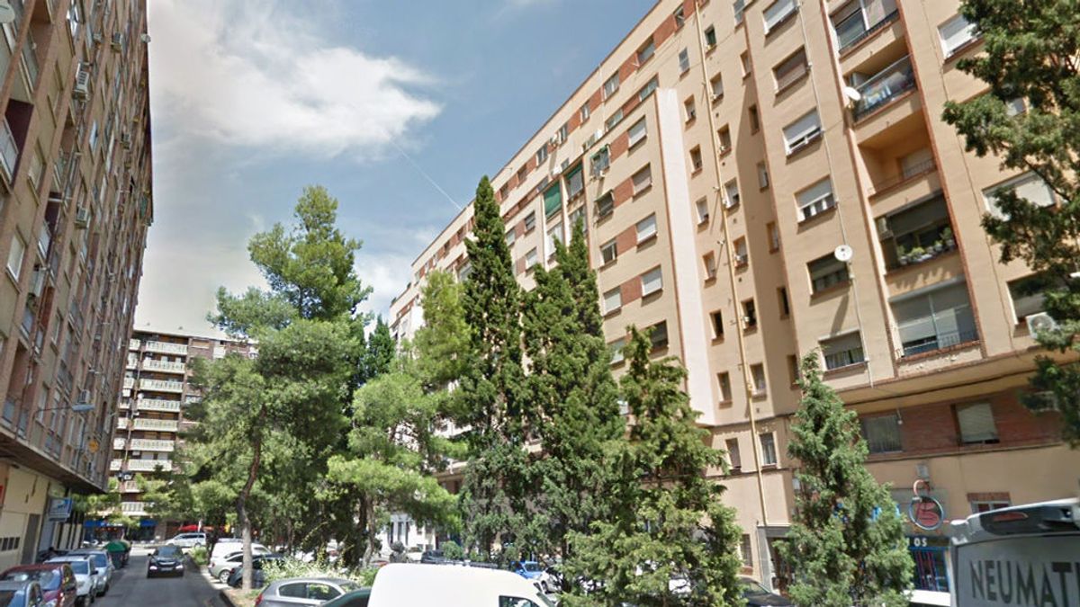 En extrema gravedad un bebé tras caer de un quinto piso en Delicias (Zaragoza)