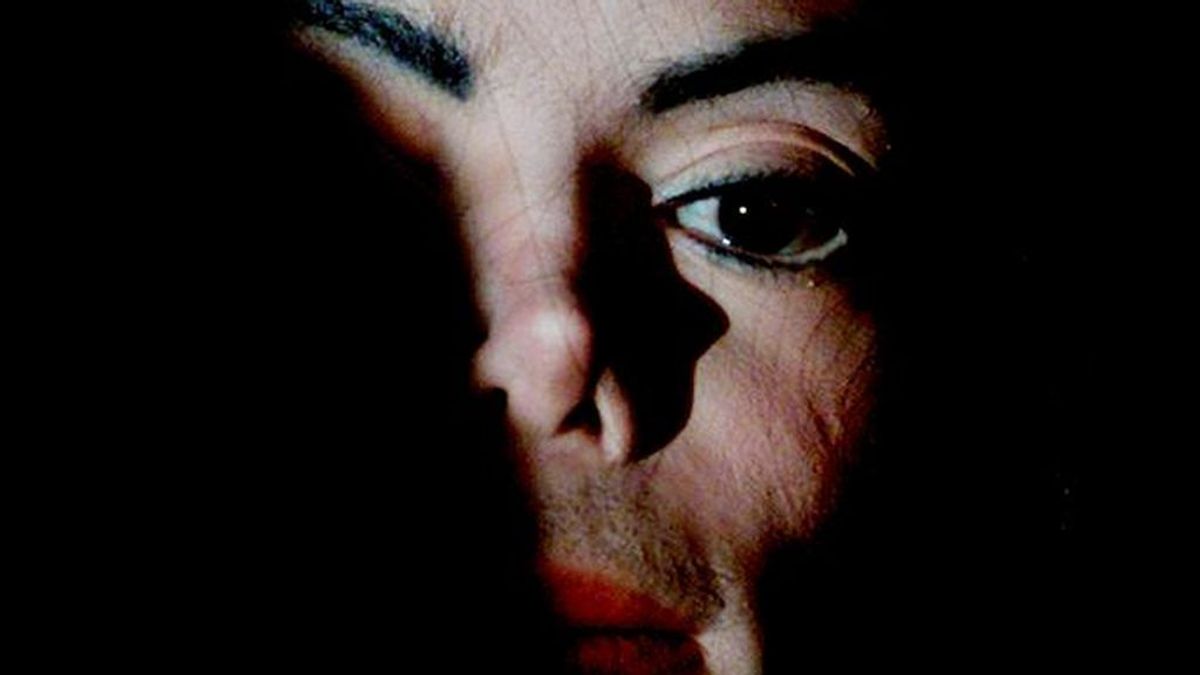 Barbra Streisand asegura que las supuestas víctimas de abuso sexual de Michael Jackson querían "estar allí"