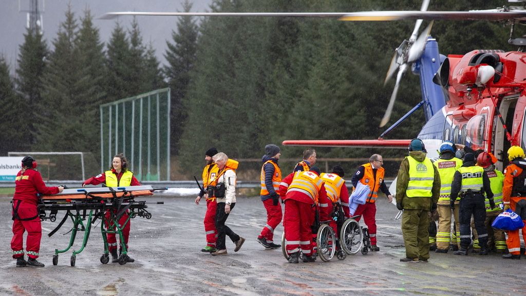 Rescate en Noruega de 1373 pasajeros a bordo del crucero Viking Sky