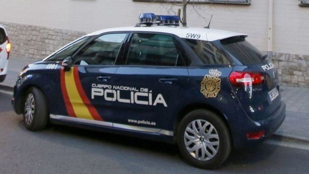 Roba un coche en Albacete con una niña de dos años dentro