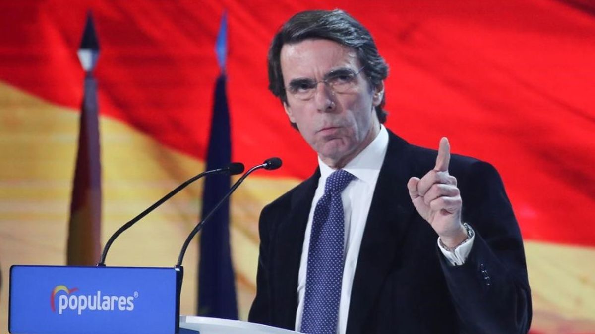 Aznar entra en campañ, dice que teme por el futuro de España y arremete contra Sánchez