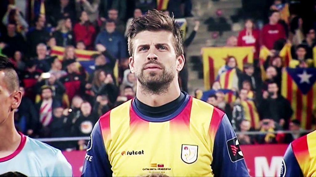 Piqué fue el hombre más aclamado por la hinchada de la selección de Cataluña