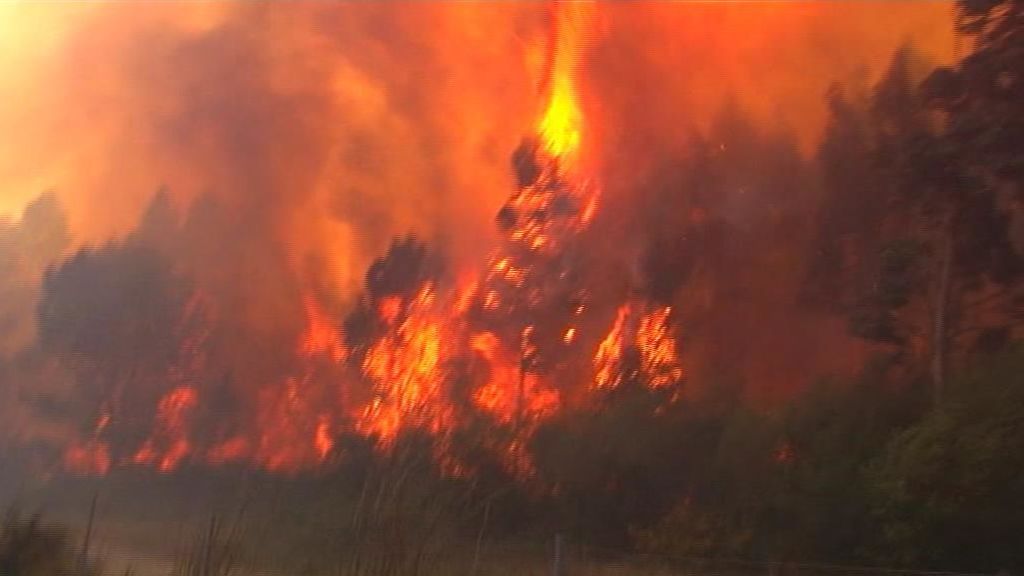 El incendio de Rianxo ya ha arrasado 550 hectáreas