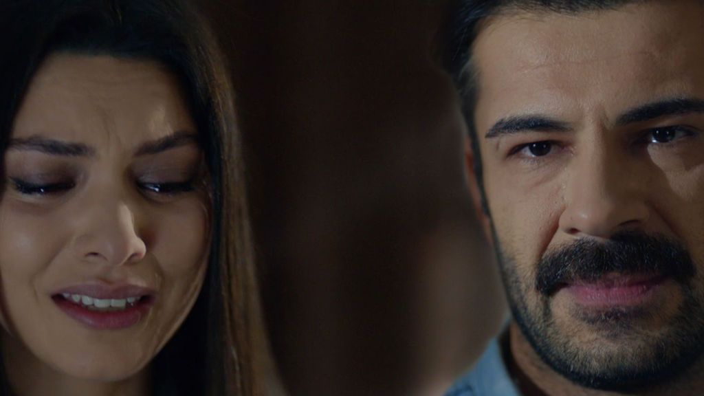 Tarik abandona a Zeynep: "Todo en ti es mentira"