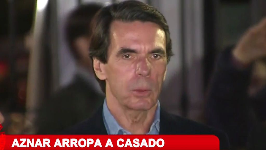 El regreso al ruedo de Aznar: su llegada al mitin de Valencia
