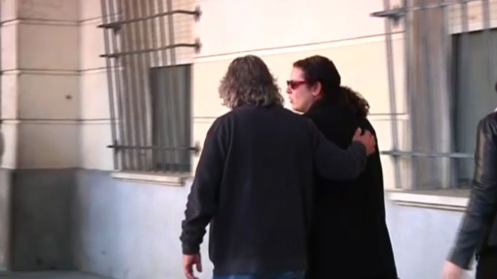 La mujer del expolicía Casimiro Villegas se ha desmayado en el juicio