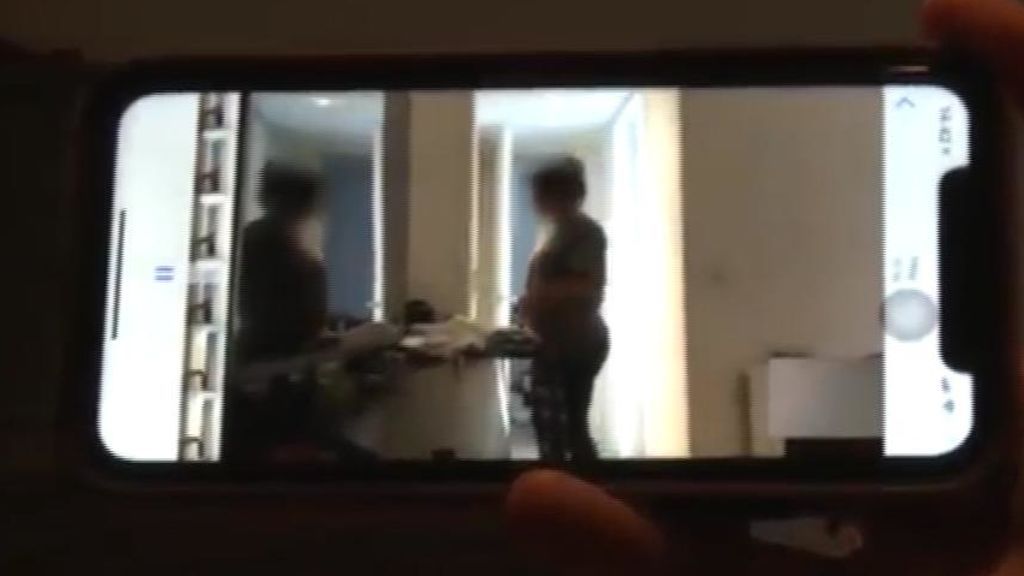 Graban a su empleada de hogar robándoles los ahorros