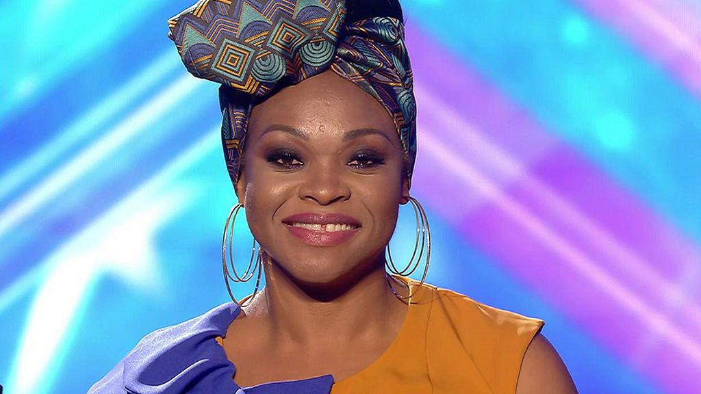 Cyntia vuelve a emocionar al jurado con su magia y su voz