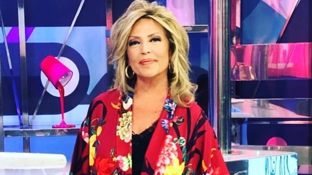 Sin pelo cardado y sin mechas: descubrimos los comienzos de Lydia Lozano en la televisión