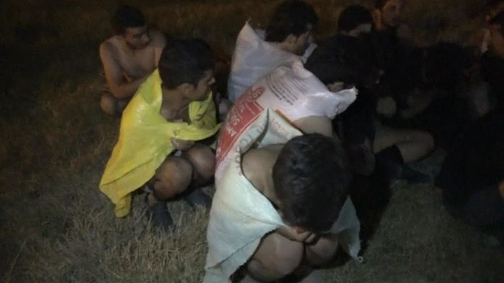 La policía turca detiene a 200 migrantes que intentaban cruzar a Grecia