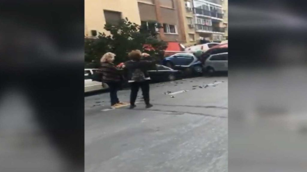 Un conductor de un autobús pierde el control al sufrir un infarto en Málaga