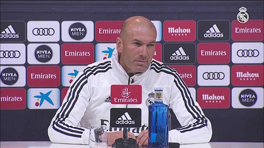 Zidane aún no tiene decidido qué jugadores continuarán la próxima temporada