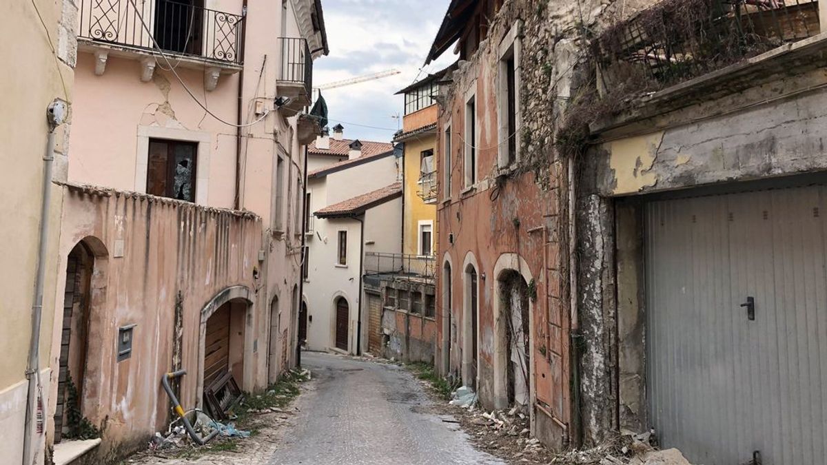 10 años después, la ciudad italiana de L'Aquila sigue sin recuperarse del devastador terremoto