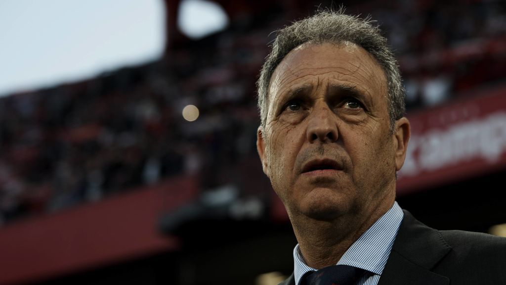 “Tranquilos, voy a dar mucha guerra”, Joaquín Caparrós anuncia que sufre una leucemia crónica “Tranquilos, voy a dar mucha guerra”, Joaquín Caparrós anuncia que sufre una leucemia crónica