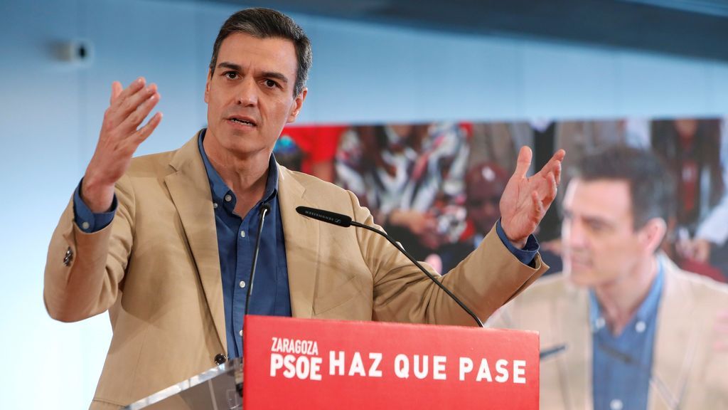 Sánchez se burla de las críticas de Cs: "A Rivera le preguntan por la hora y responde 'señor Sánchez'"
