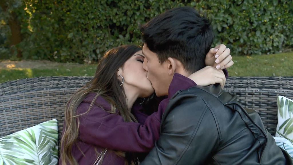 Cita de Jenni y Martí: una reconciliación entre besos y abrazos