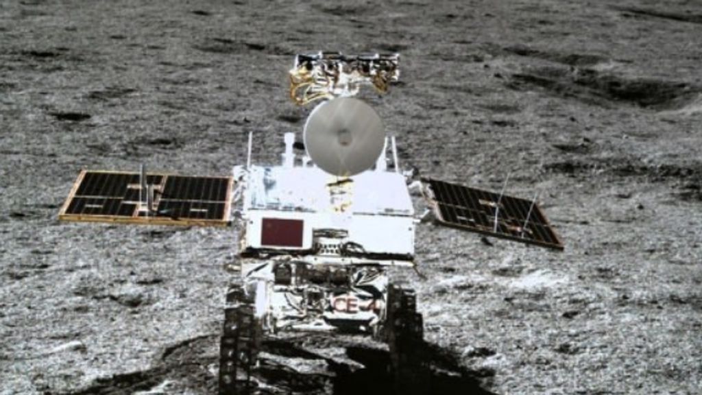 El rover chino en la Luna se protege del calor con una 'siesta' El rover chino en la Luna se protege del calor con una 'siesta'