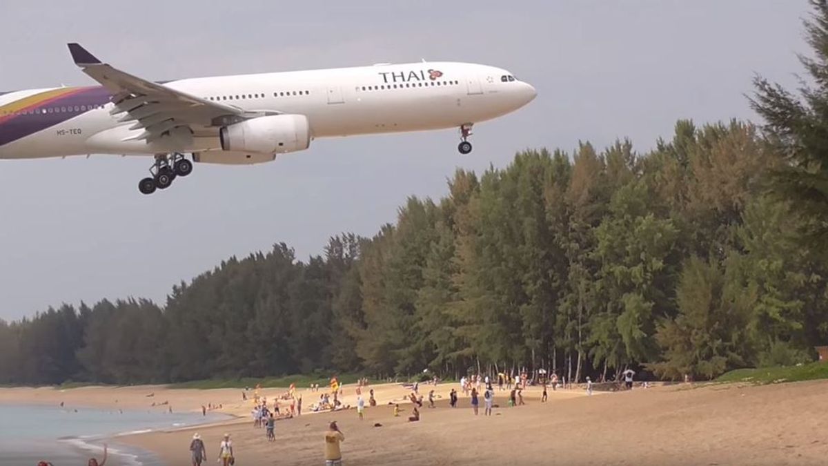 No, no es verdad que vaya a caerte la pena de muerte por un selfie en esta playa de Tailandia, pero podrías morir en el intento