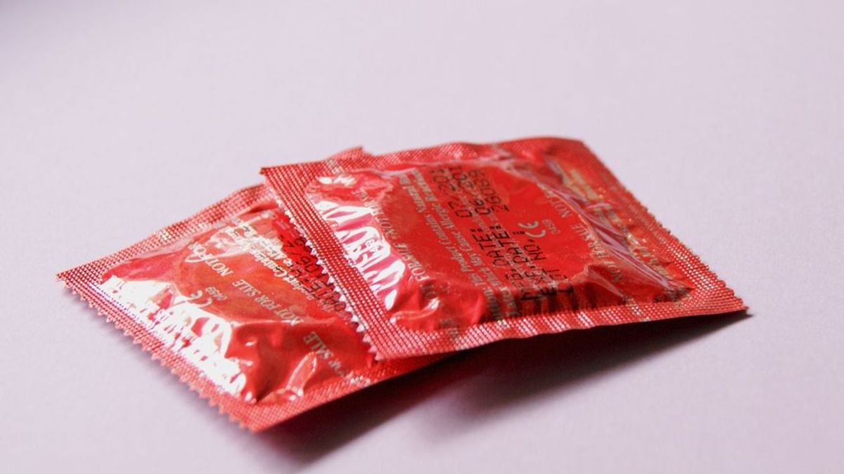 Sacan a la venta un preservativo que solo puede abrirse con el consentimiento de ambos