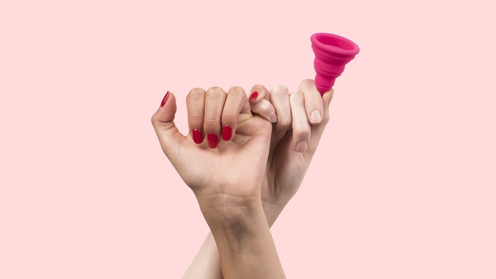 Copa menstrual para principiantes: todo lo que debes saber si te animas a usarla