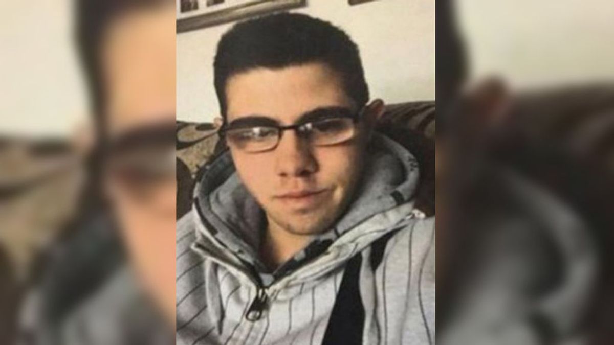 Buscan a Ángel Daniel, un joven de 18 años con autismo, que desapareció en Pontevedra
