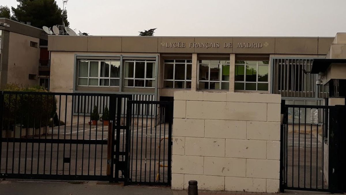 Un alumno del Liceo Francés de Madrid intenta suicidarse en plena clase