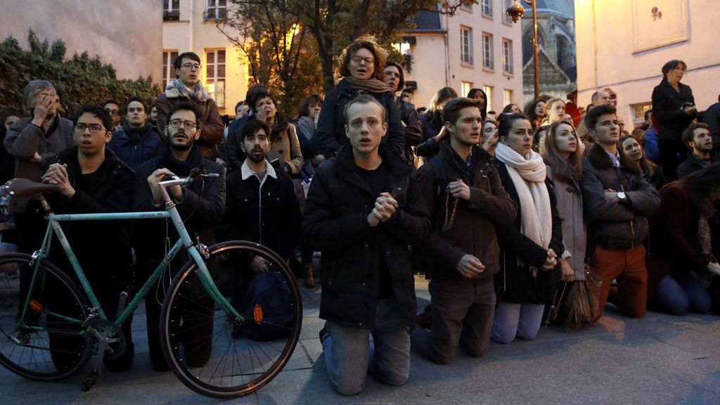 Espectacular incendio en la catedral Notre Dame de París