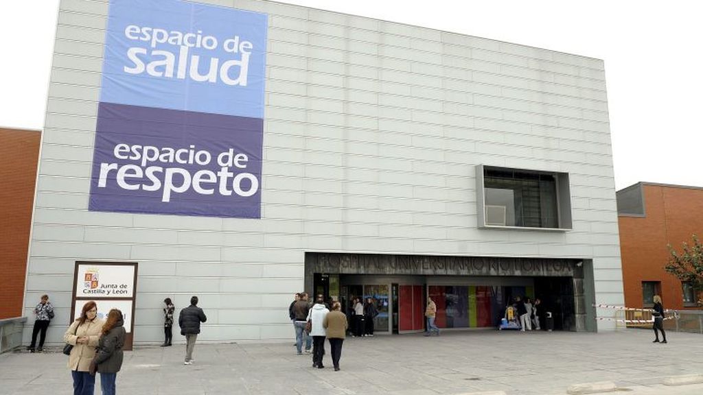 Niegan un tratamiento a una menor de Valladolid que sus padres han de obtener en un hospital sevillano