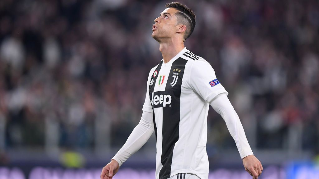 La Juventus de Cristiano Ronaldo cae eliminada tras la remontada del Ajax (1-2) La Juventus de Cristiano Ronaldo cae eliminada tras la remontada del Ajax (1-2)
