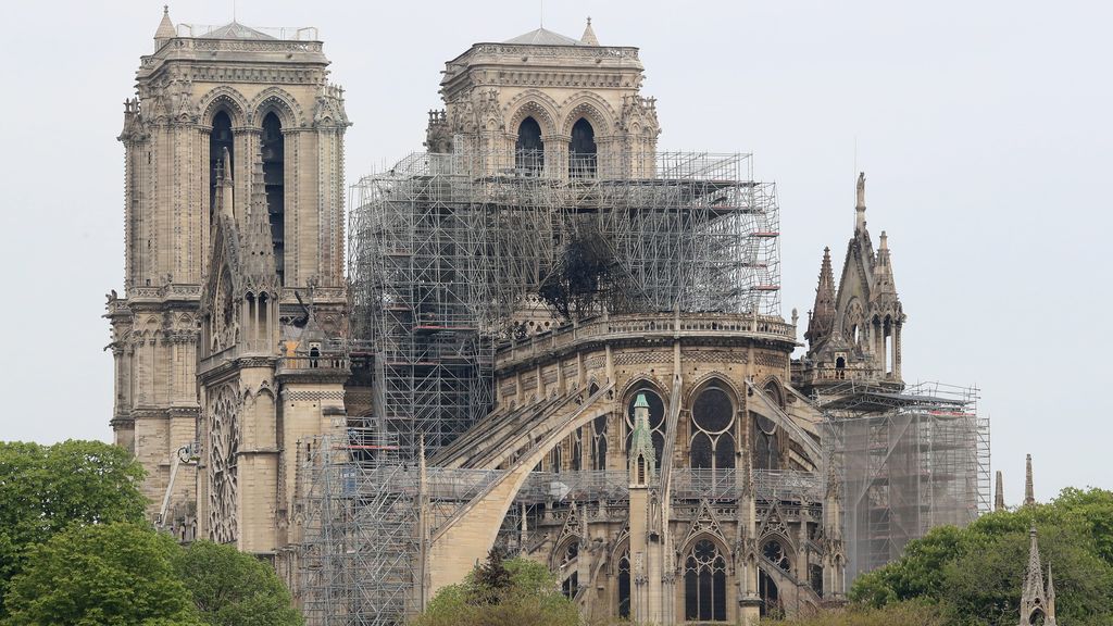 Mbappé, Neymar o Rakitic: el mundo del deporte llora el incendio de Notre Dame