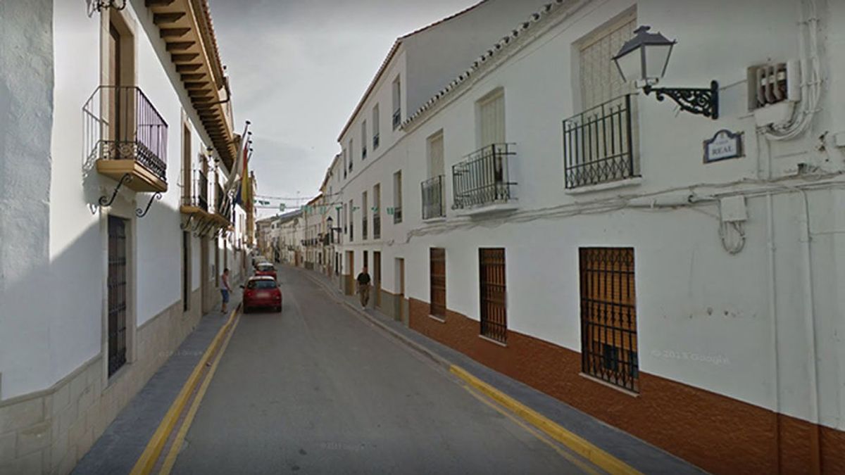 Buscan en Granada a un joven de 18 años,  líder de una banda que ató y secuestró a un hombre para robarle