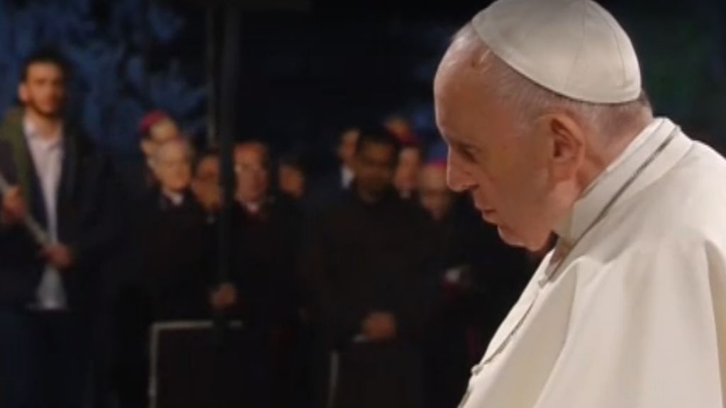 El Papa Francisco dedica este año el Vía Crucis en el Coliseo a las víctimas de la trata de personas y migrantes